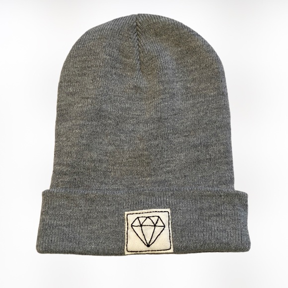 Bayside: Diamond Beanie Hat - Picture 3 of 13
